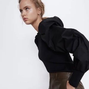 Black balloon sleeve pullover sweater